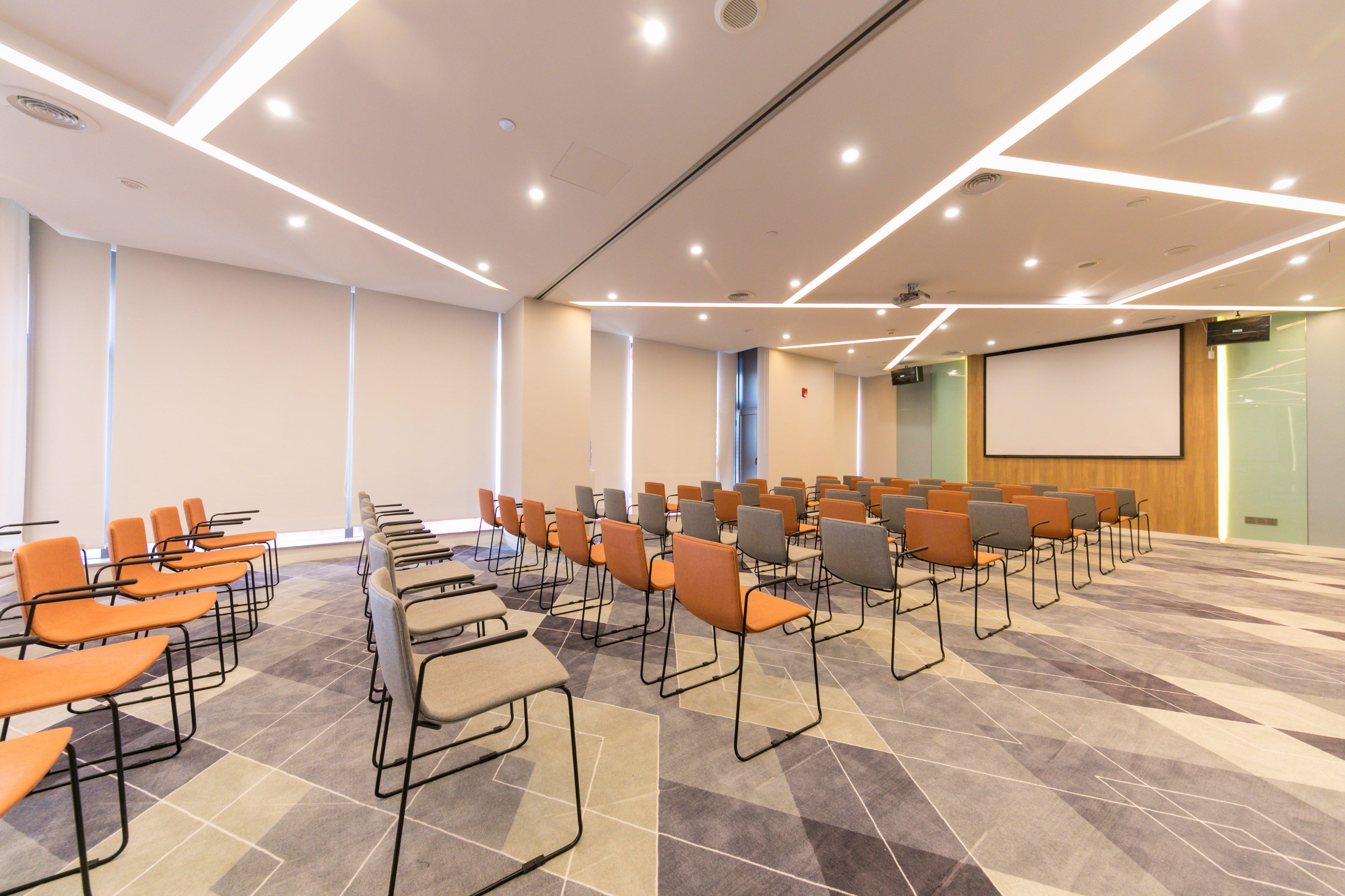Holiday Inn Express Shanghai Tangzhen By Ihg - 20 Mins To Disney Land Buitenkant foto