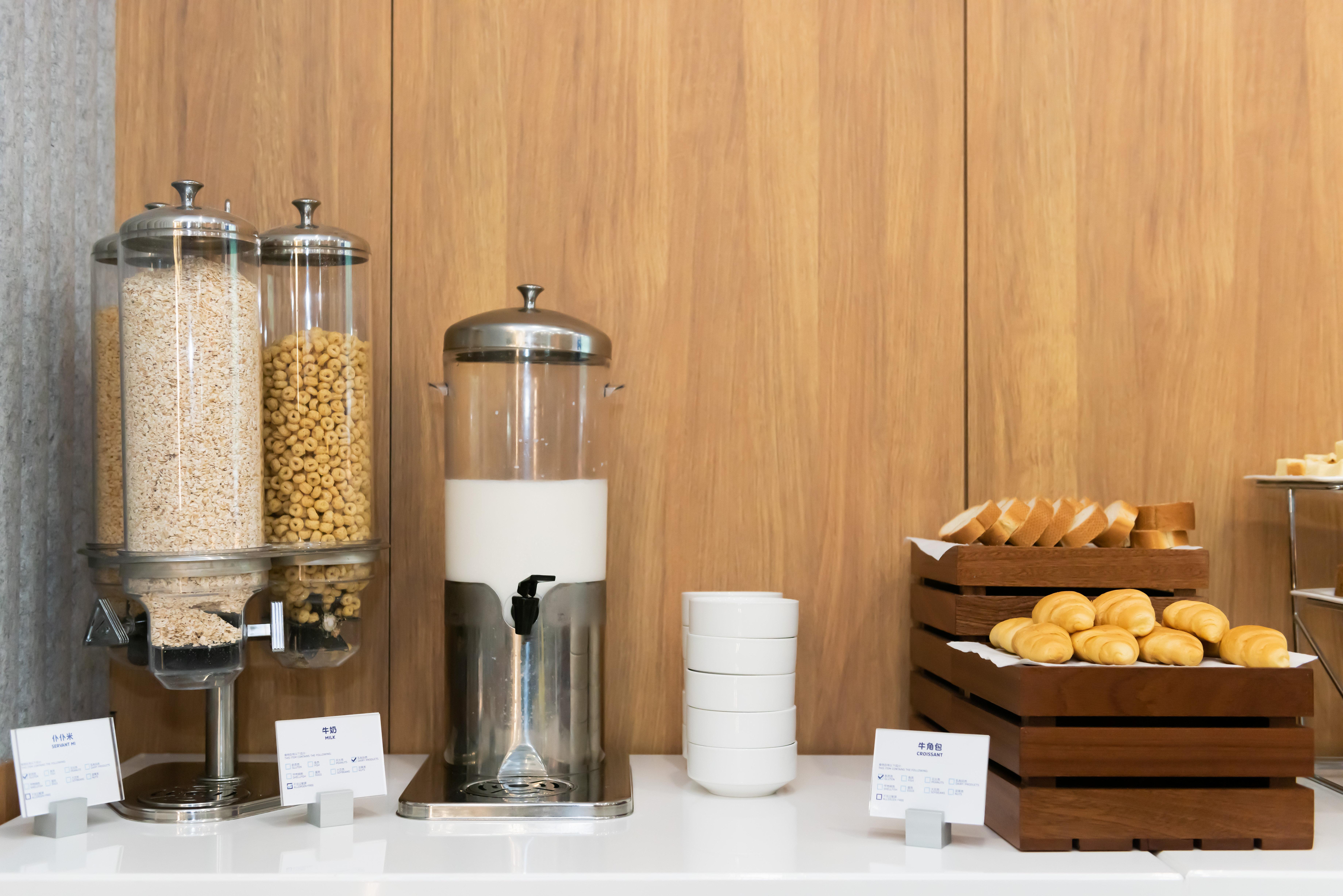 Holiday Inn Express Shanghai Tangzhen By Ihg - 20 Mins To Disney Land Buitenkant foto